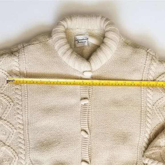 VINTAGE Chunky cable knit jacket - Picture 9 of 12